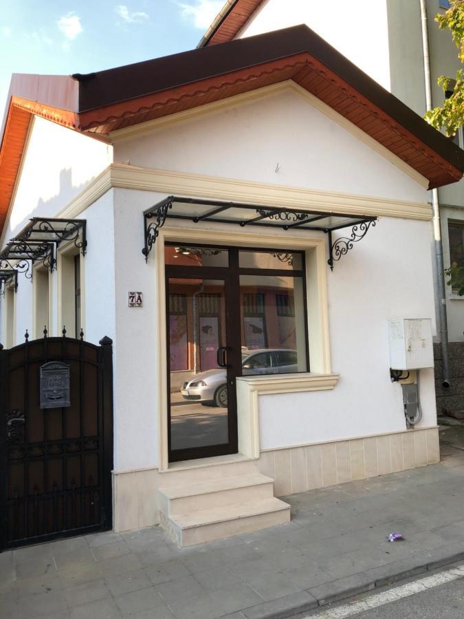 White House Apartman Plevna Kültér fotó